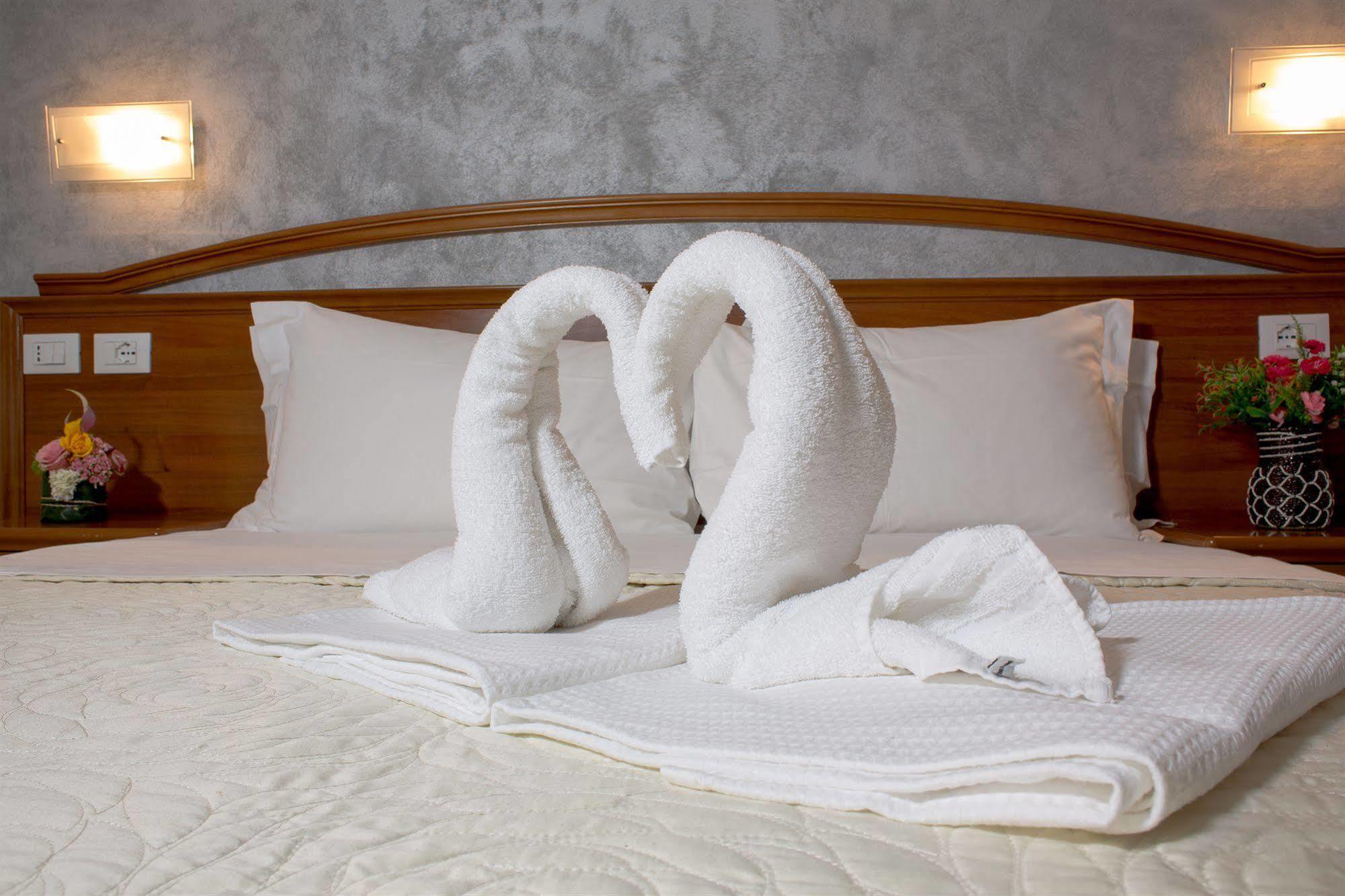 A Casa Nostra Bed & Breakfast Rome Exterior photo
